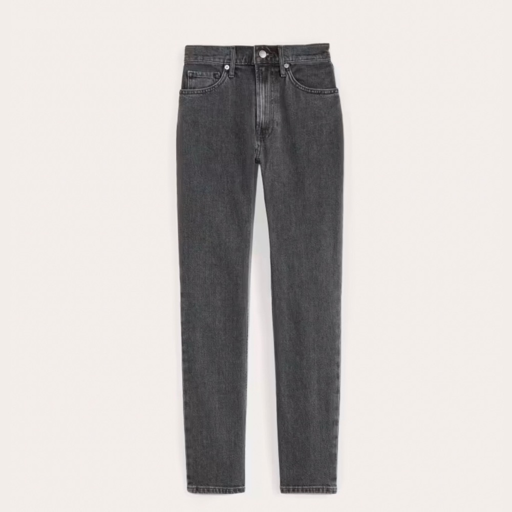 NWT Everlane The Original Cheeky Jean in Washed Charcoal 29S 29 Short